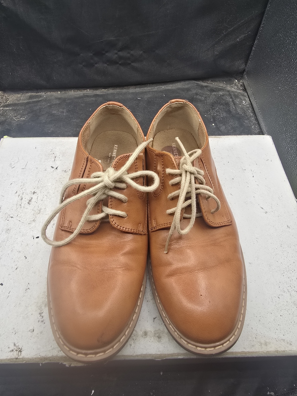 Kenneth Cole Cognac Leather Lace-Up Derbys